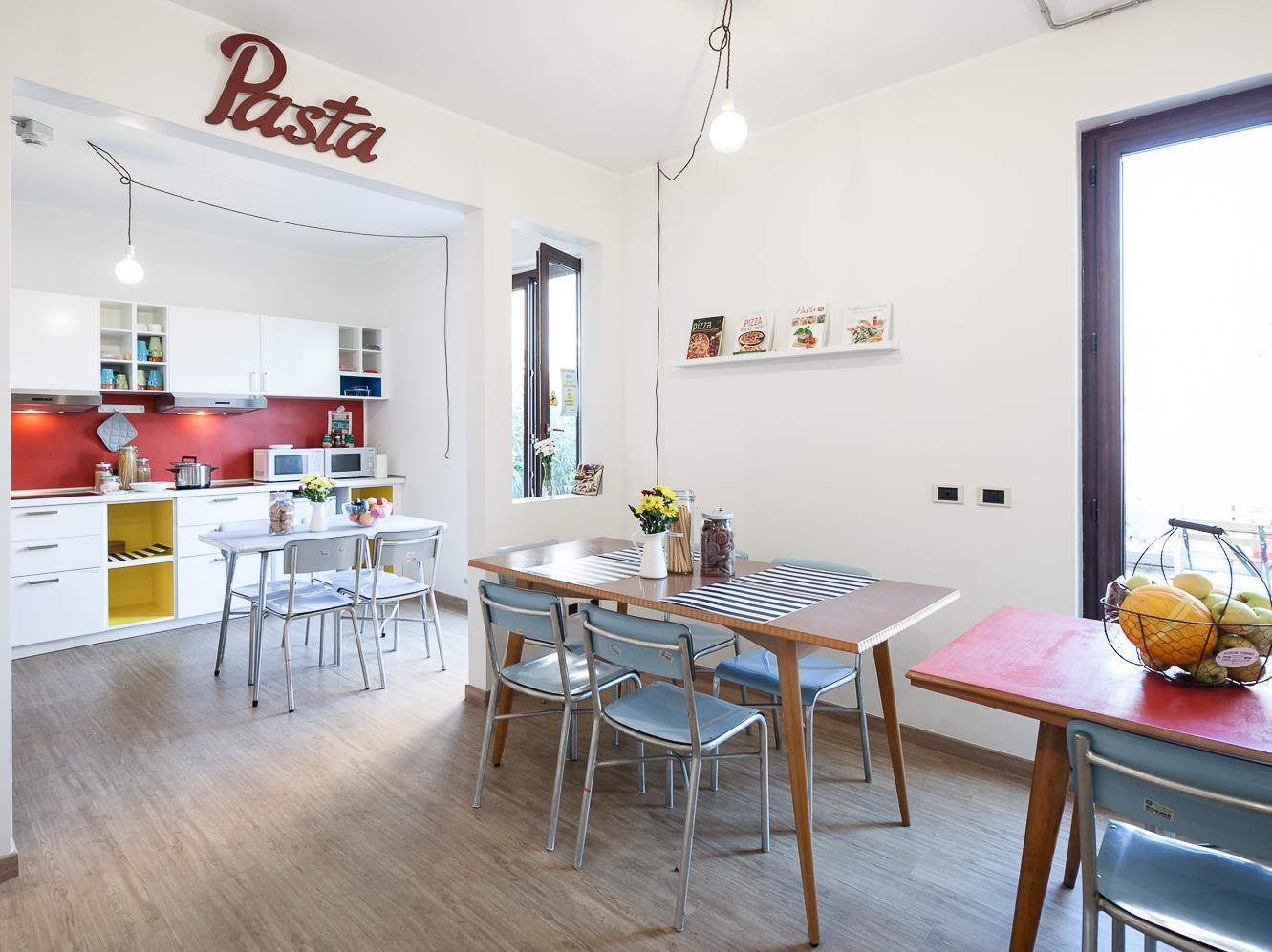 オステッロ ベロ ミラノ チェントラーレ 写真