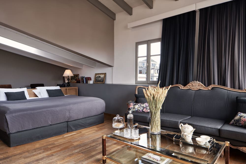 エンポリコン アテネ ホテル 写真