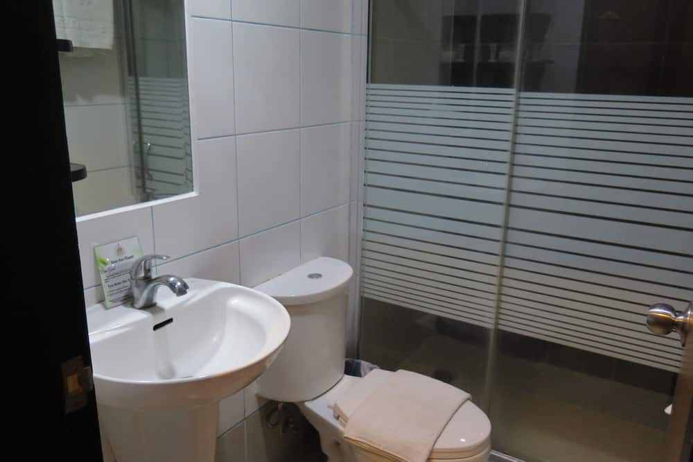 ピナクル ホテル & スイーツ 写真