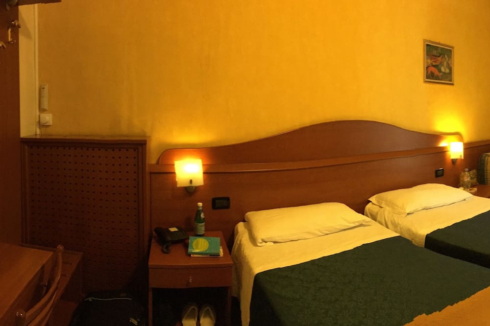 ホテル オーロラ 写真