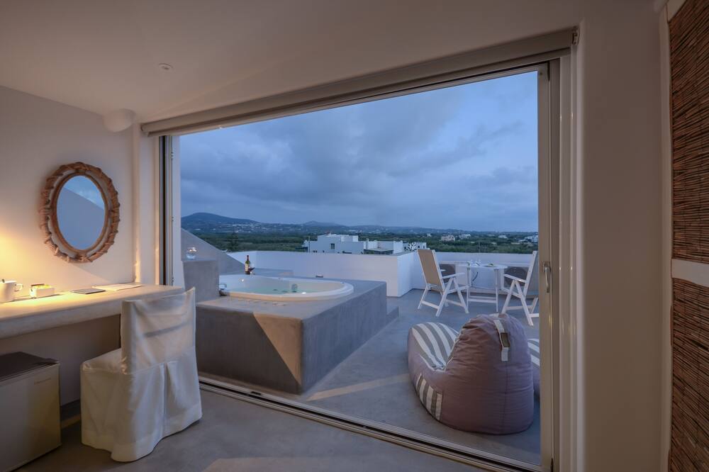 ザ セイント ヴラシス 写真