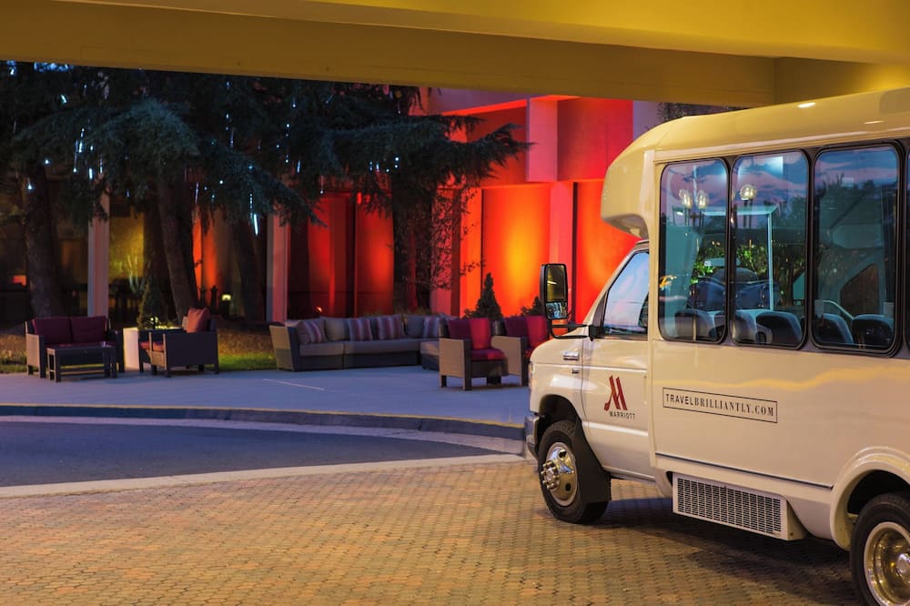 ワシントン ダレス エアポート マリオット 写真