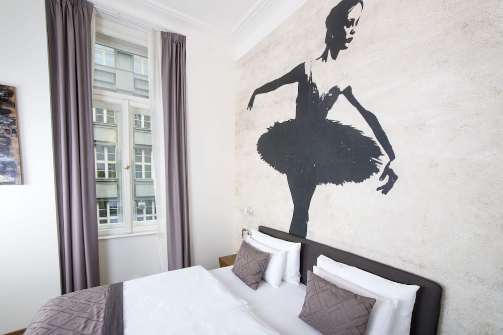 ホテル ゴールデン クラウン 写真