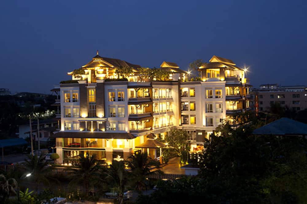 スワンナプーム スイート 写真