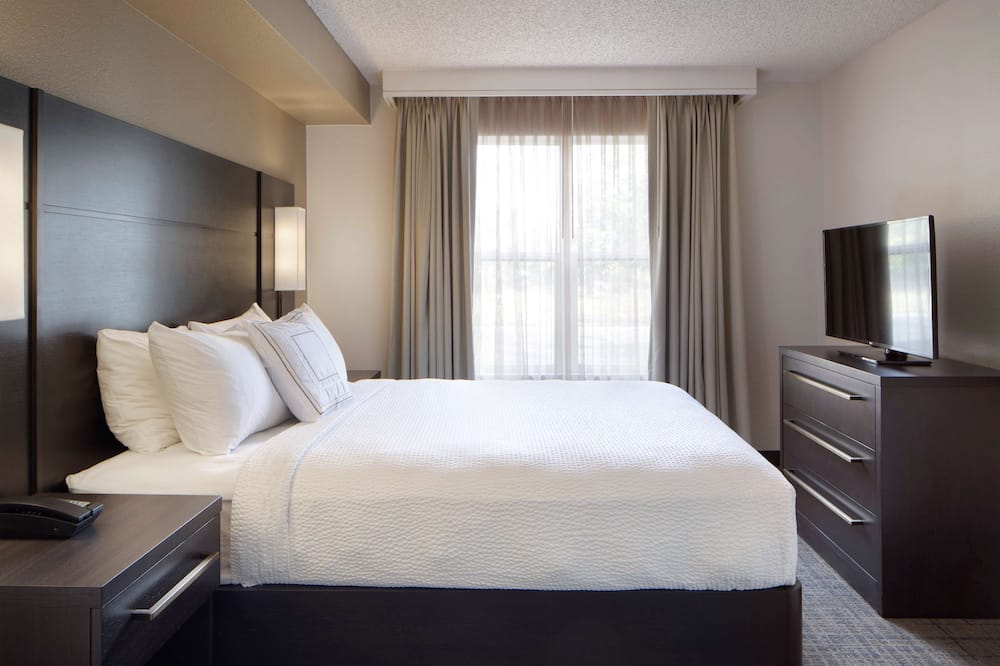 ソネスタ ES スイーツ フレズノ 写真