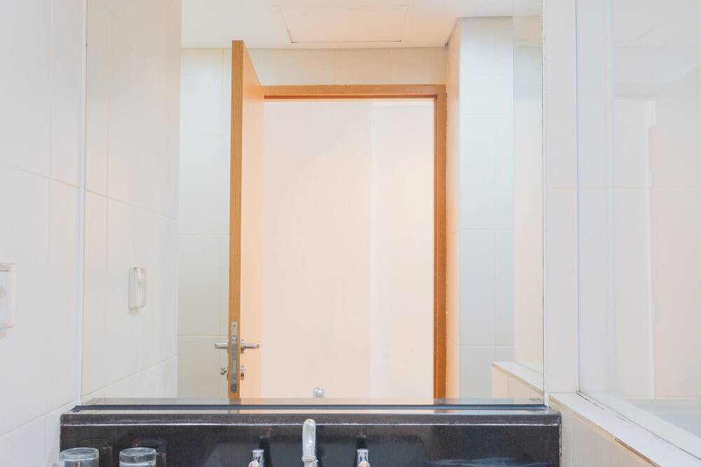 ザ キャピタル ホテル スラバヤ 写真