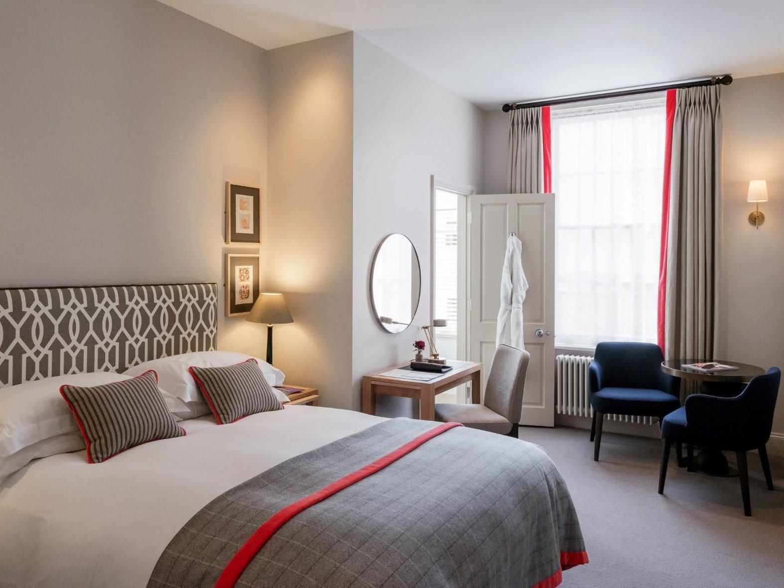 オールド バンク ホテル 写真