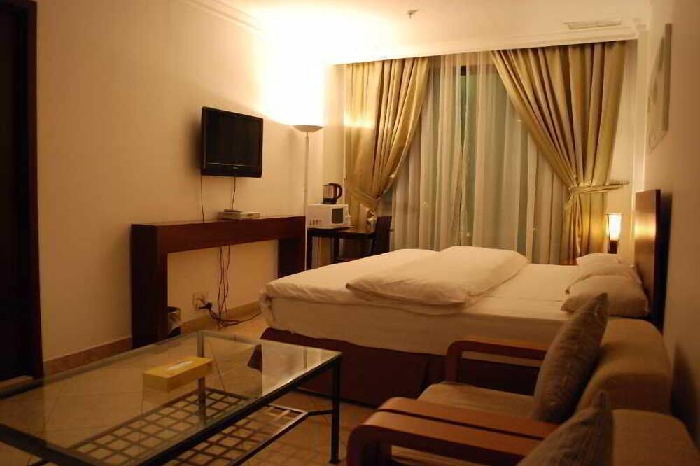 タイムス スクエアー スイート ホテル 写真