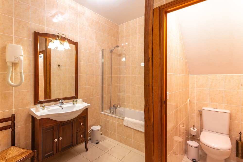 Logis Hotel de La Cloche 写真