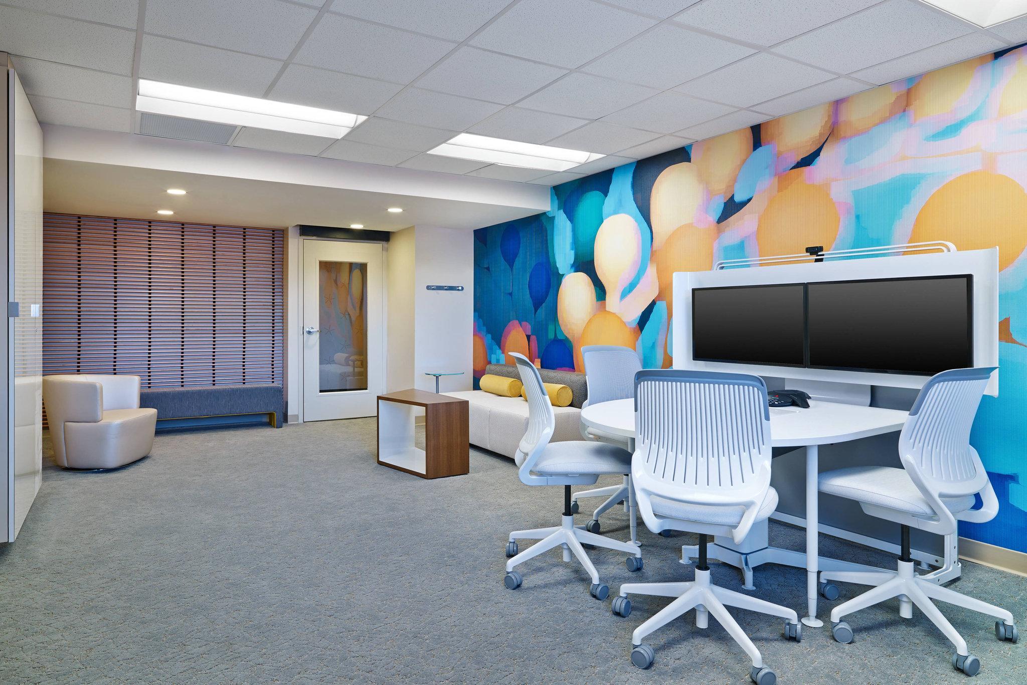 ウォルト ディズニー ワールド スワン 写真