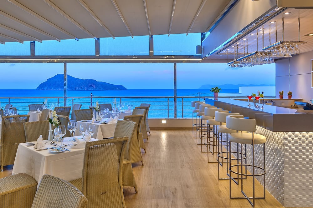 Porto Platanias Village Resort 写真