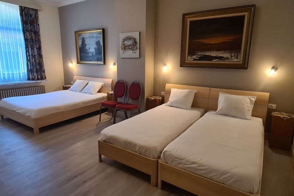 アリアンス ホテル イーペル セントラム 写真