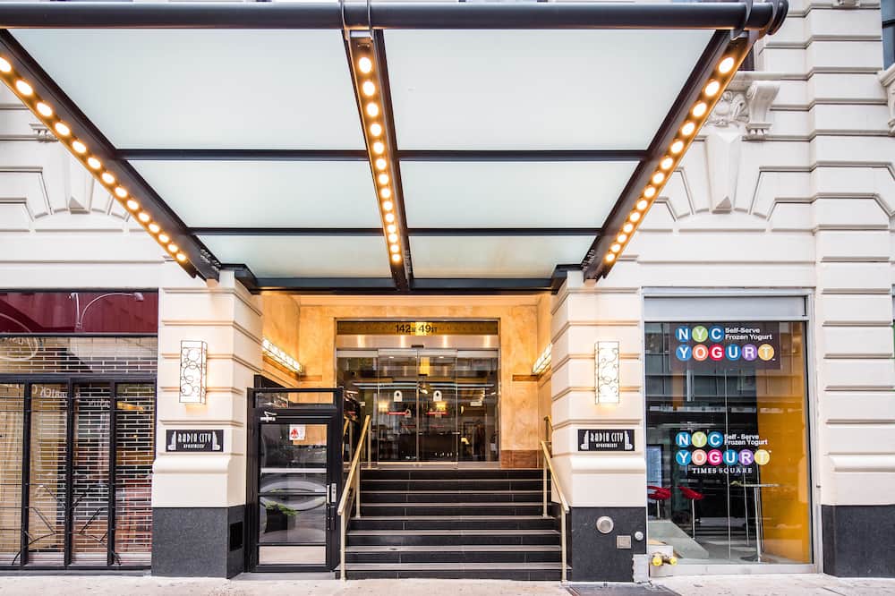 ラジオ シティー アパートメンツ 写真