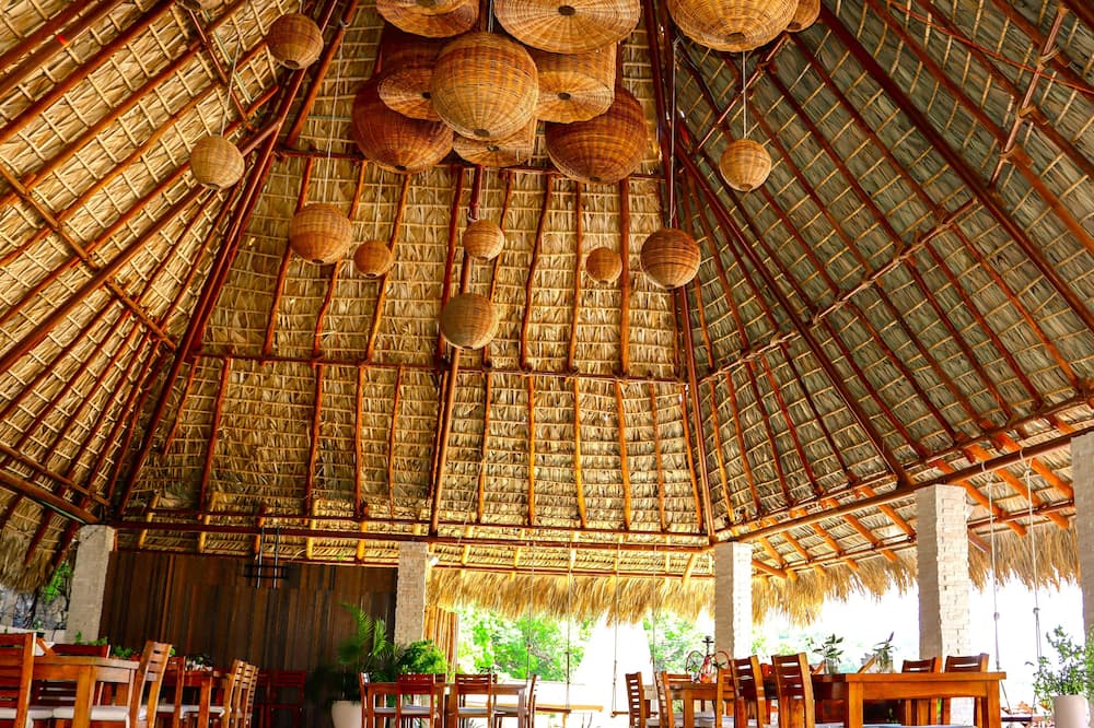 Marina Hotel & Resort 写真