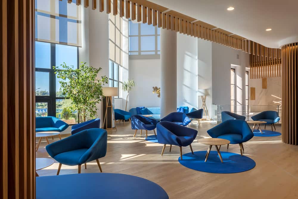 バルセロ ホテル カセレス V センテナリオ 写真