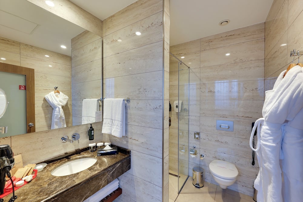 ラマダ バイ ウィンダム イスタンブール オールド シティ 写真