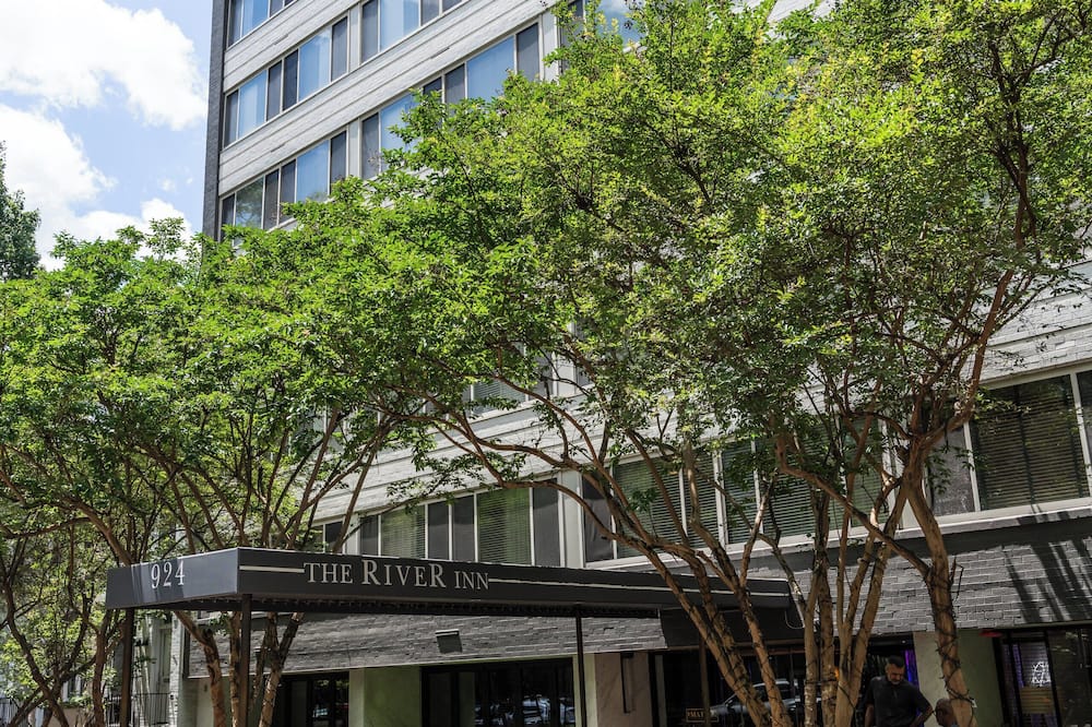 The River Inn 写真