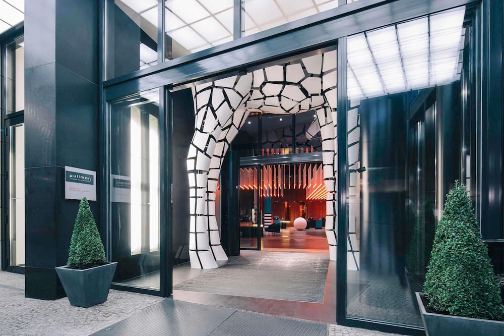 プルマン ベルリン シュウェイツァーホフ ホテル 写真