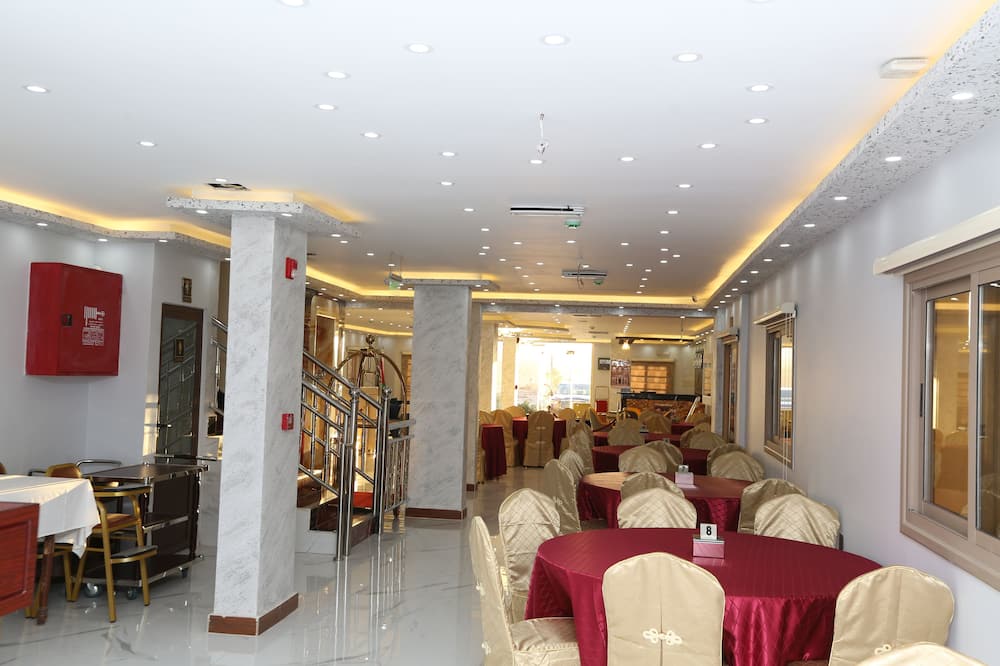 ペトラ ビーナス ホテル 写真