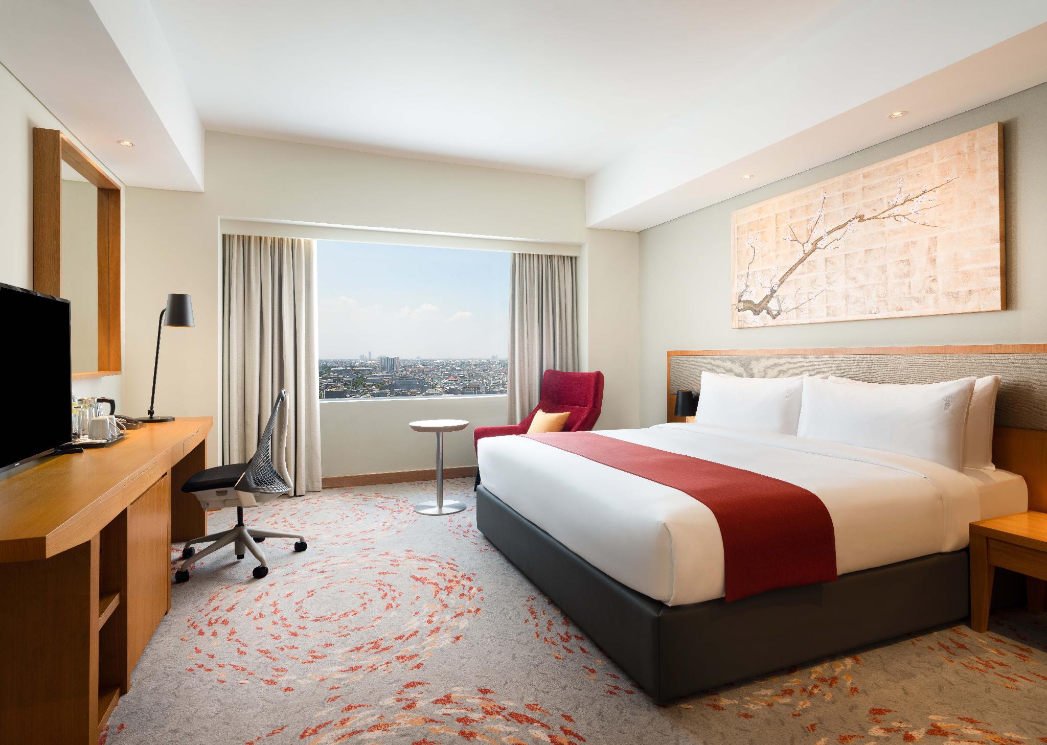 ホリデイ イン ＆ スイーツ ジャカルタ ガジャ マダ バイ IHG 写真