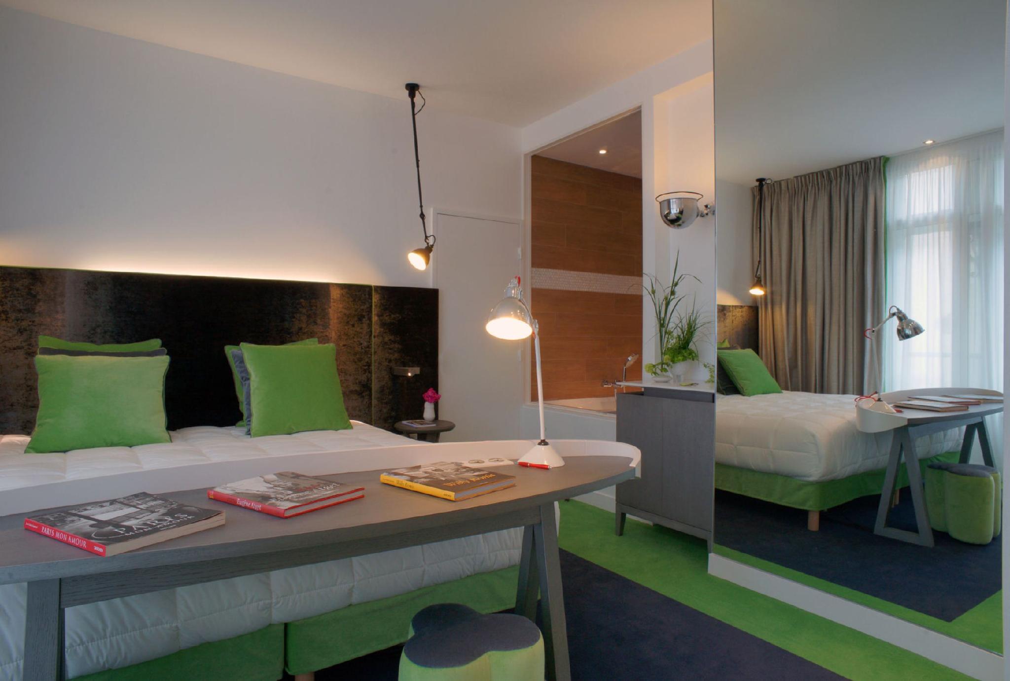 ホテル ベル アミ 写真