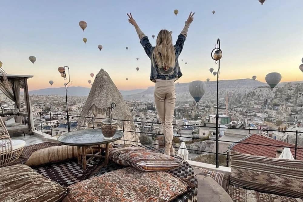 ディヴァン ケーブ ハウス 写真