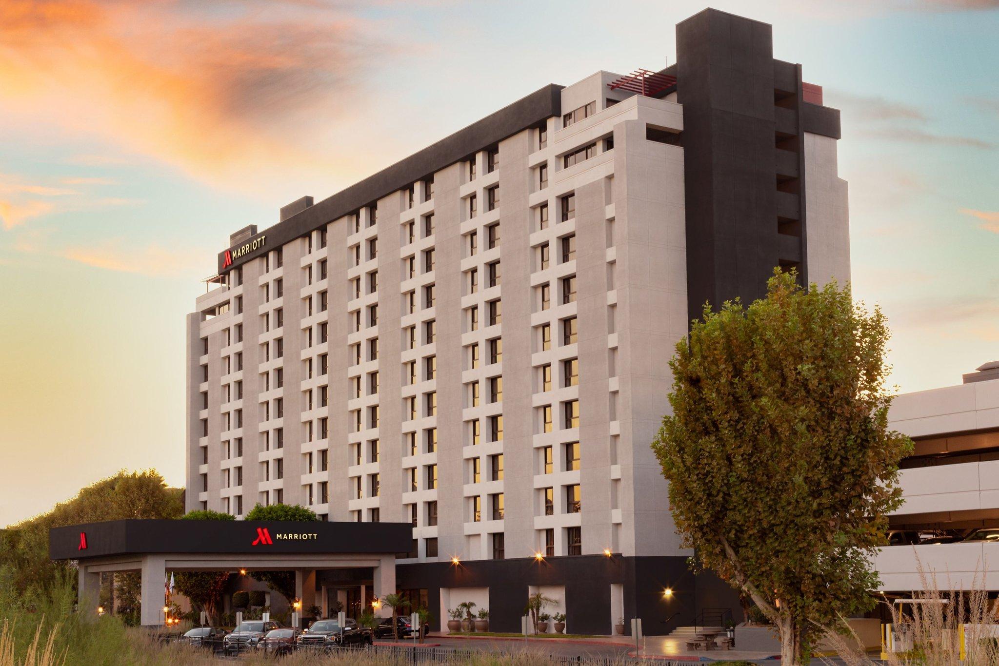 マリオット リバーサイド アット ザ コンベンション センター 写真