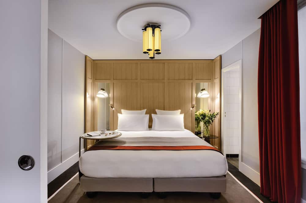 レシキエ オペラ ホテル パリ エムギャラリー コレクション 写真