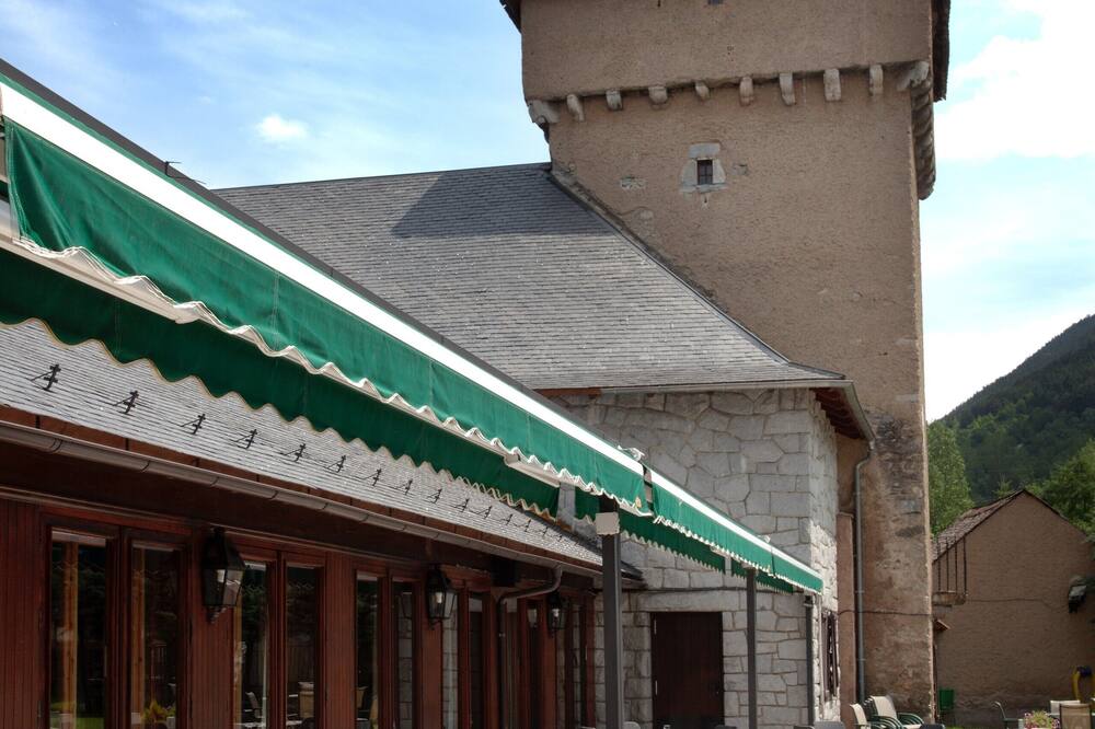 パラドール デ アルティエス 写真