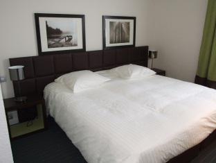 キリヤード オルリー エアロポルト アティス モンス 写真