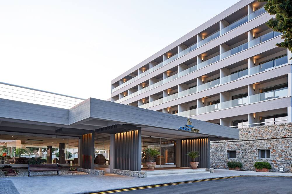 AKS Porto Heli Hotel 写真