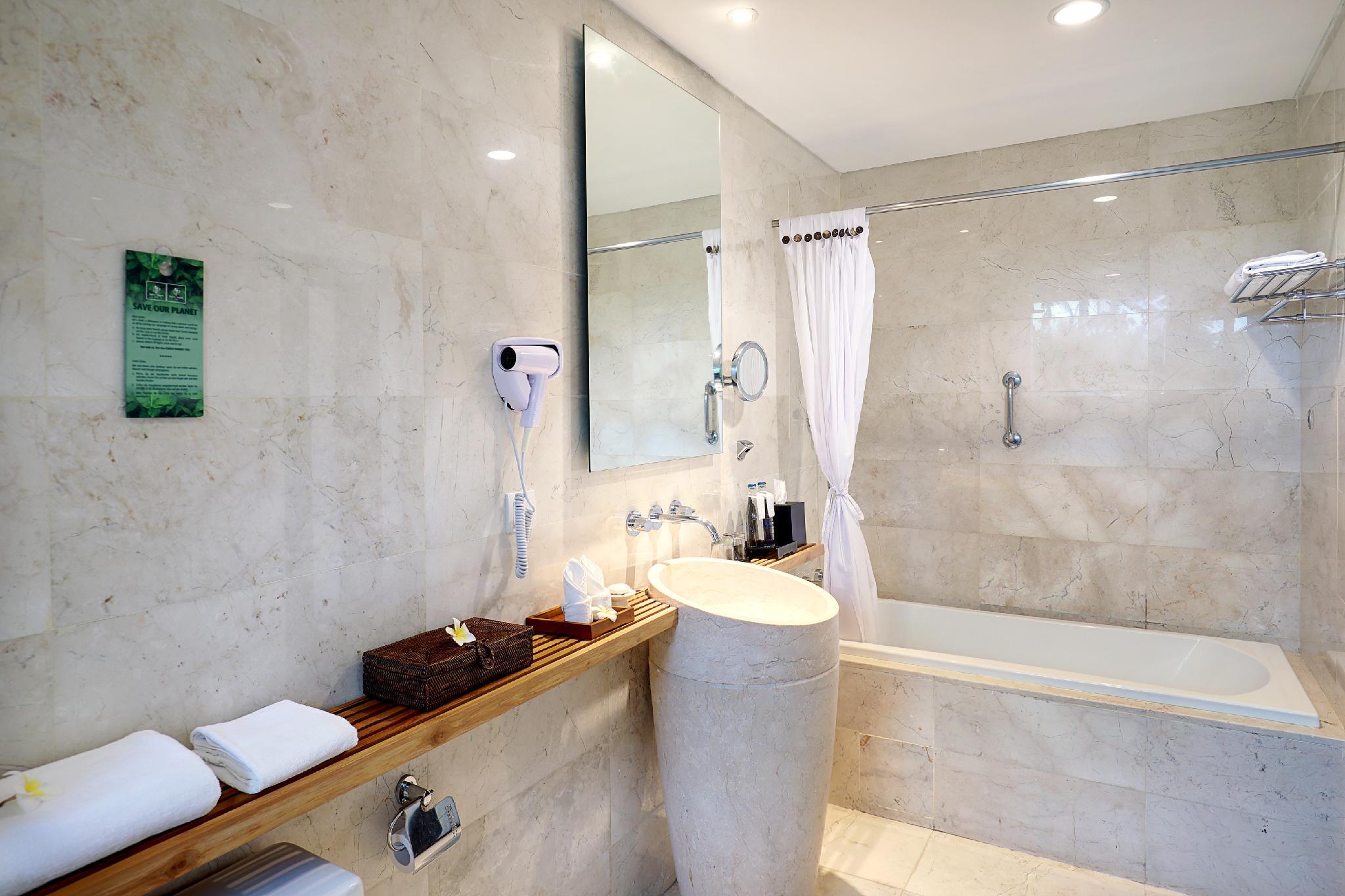 レギャン ビーチ ヴィラズ 写真