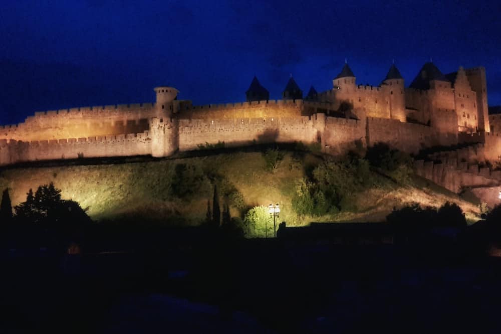 ホテル デュ ポン ヴュー 写真