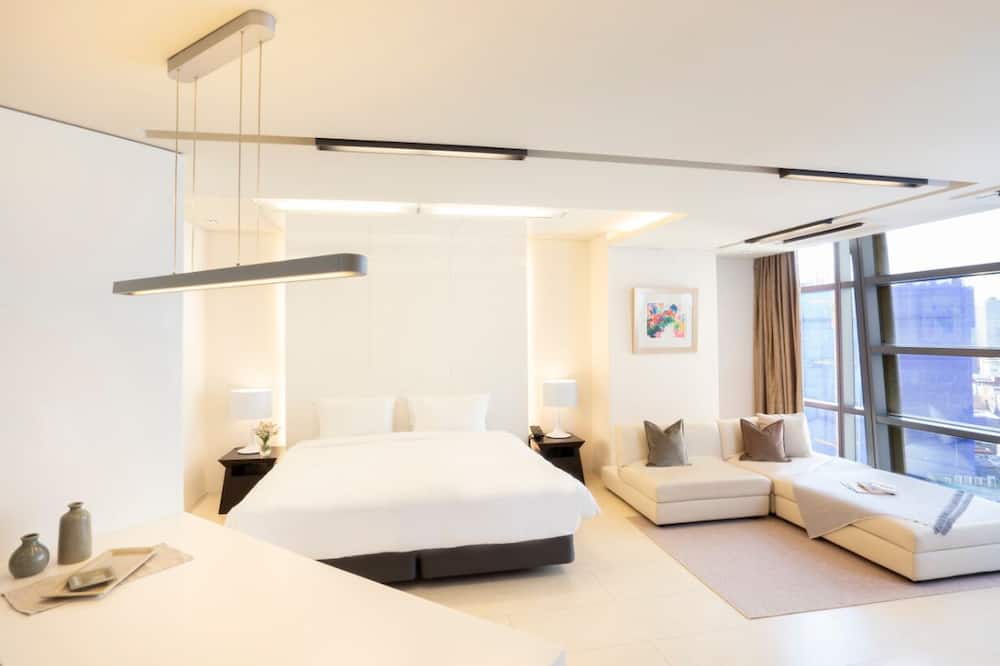 ザ クラシック 500 エグゼキュティブ レジデンス ペンタズ 写真