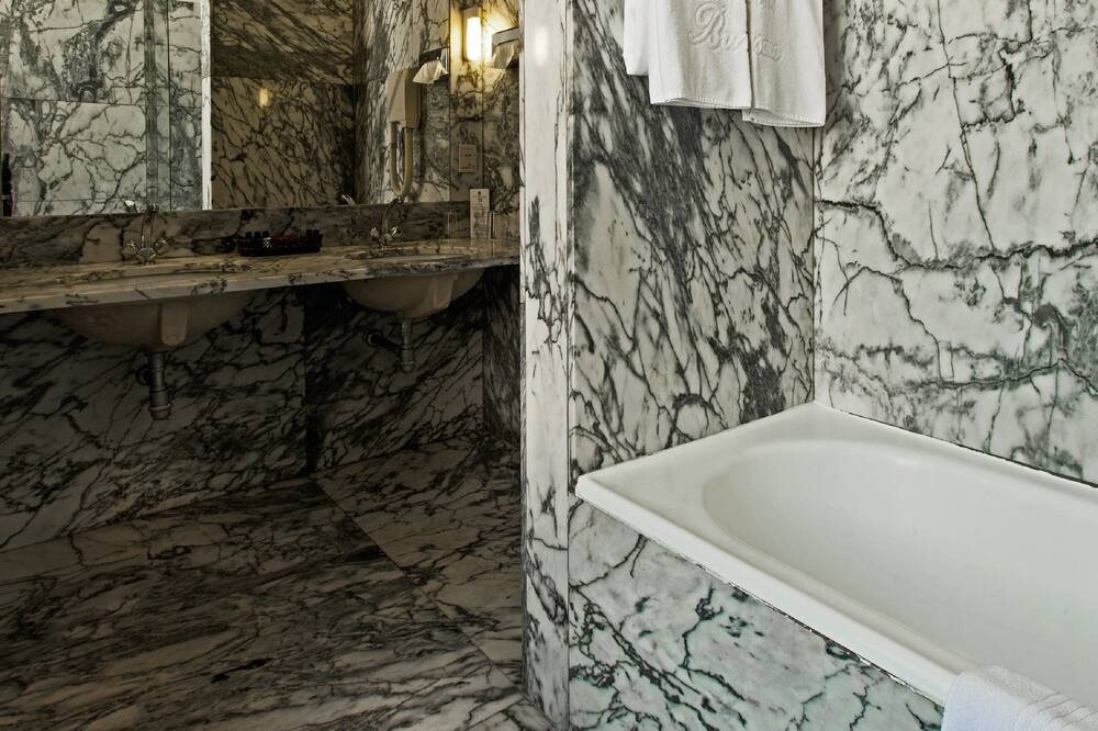 パレス ホテル ド ブサコ 写真