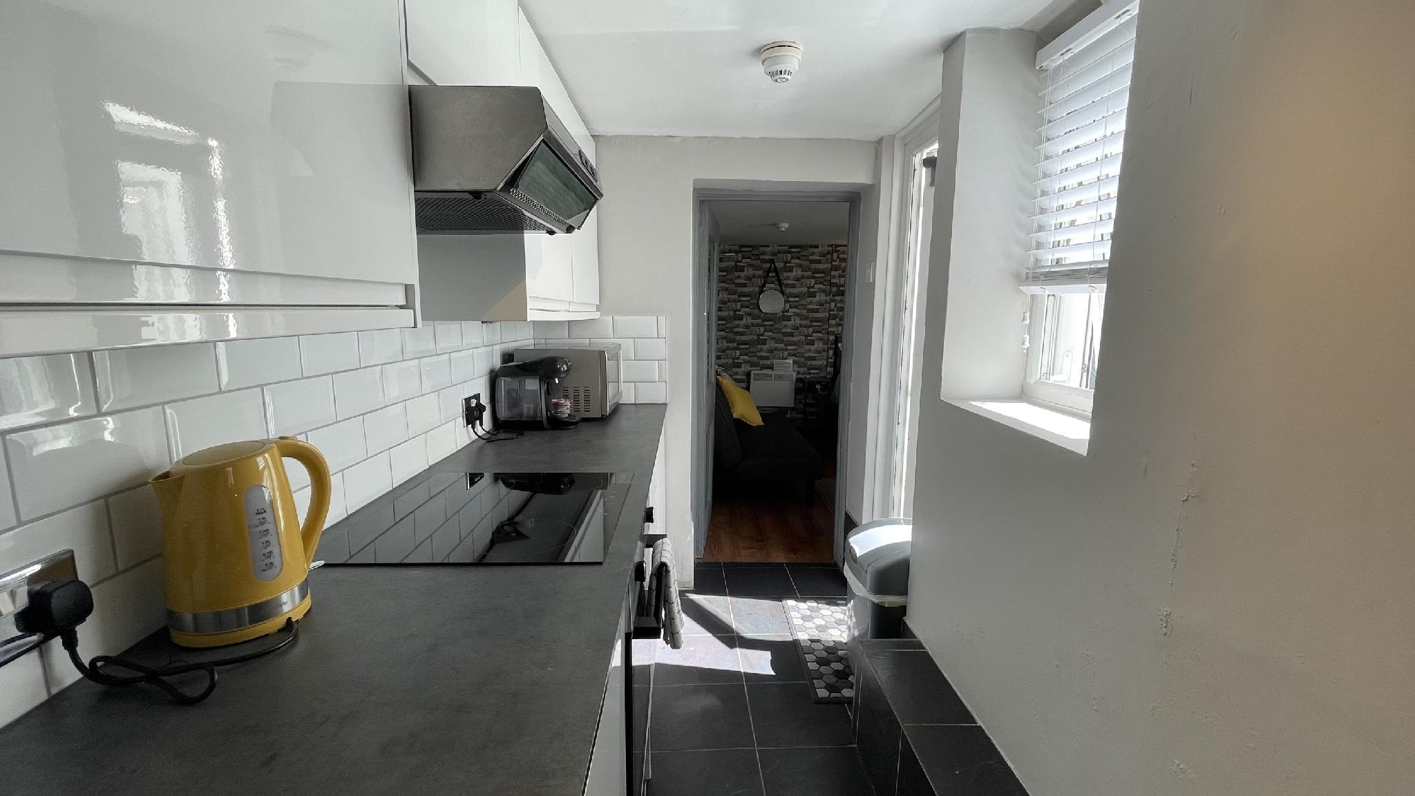 エイト ブライトン アパートメンツ 写真