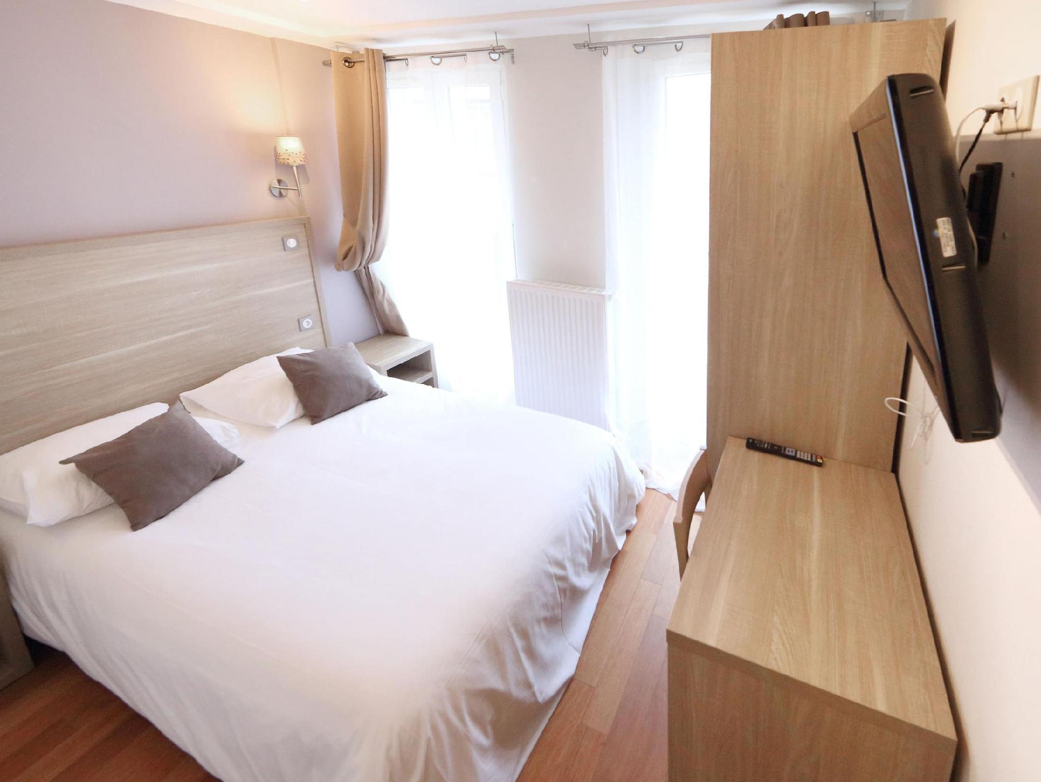 リュクセルトゥ オテル 写真