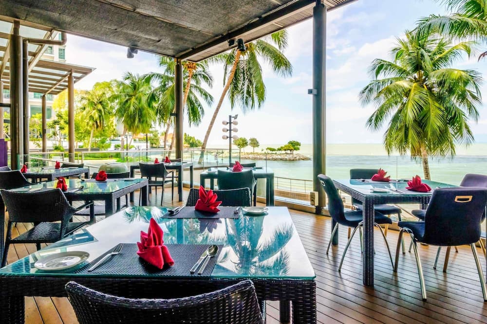 メルキュール ペナン ビーチ 写真