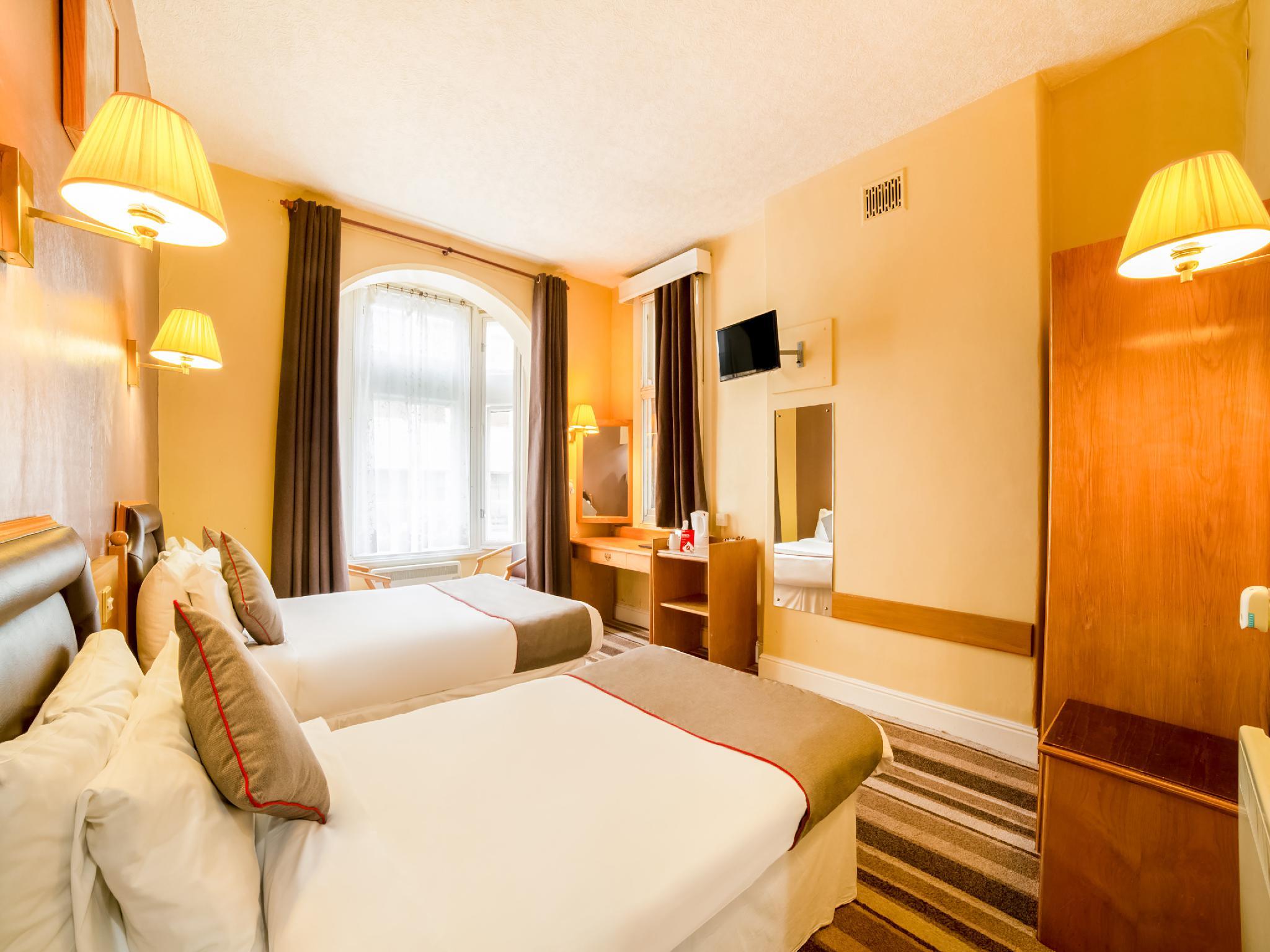 カーディフ サンドリンガム ホテル 写真