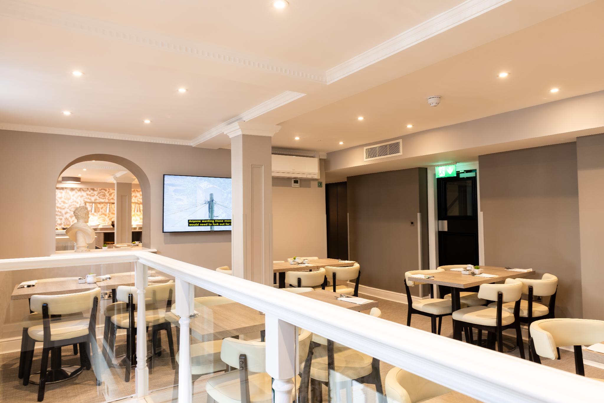 ザ バイロン 写真