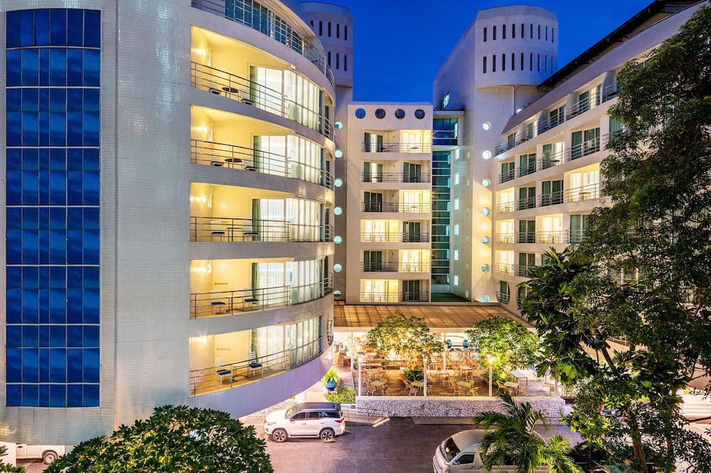 エー ワン ニュー ウィング ホテル 写真