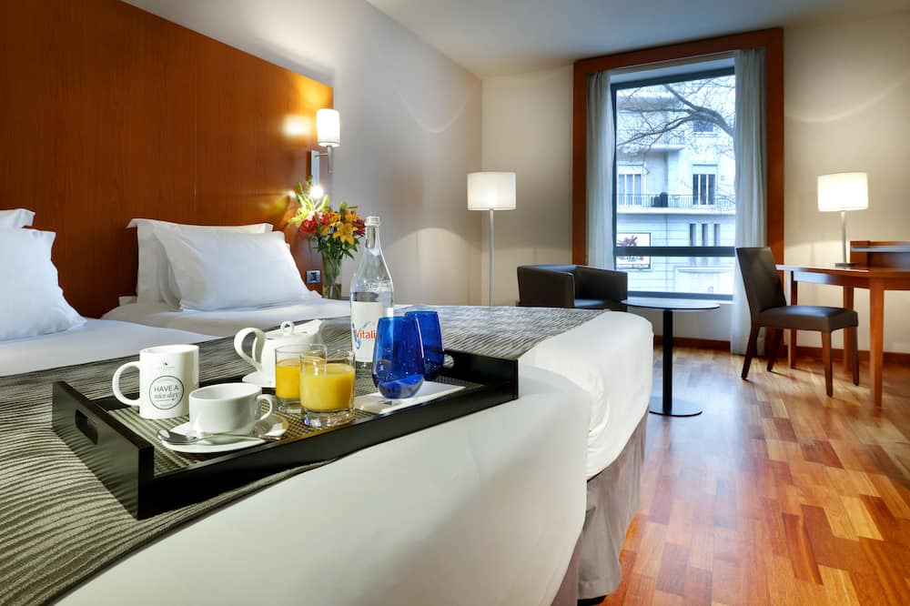 ユーロスターズ リスボア パルケ 写真