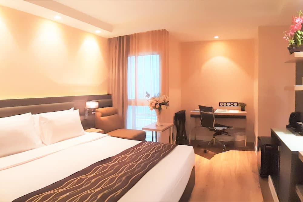 アモラ ネオラックス スイーツ 写真