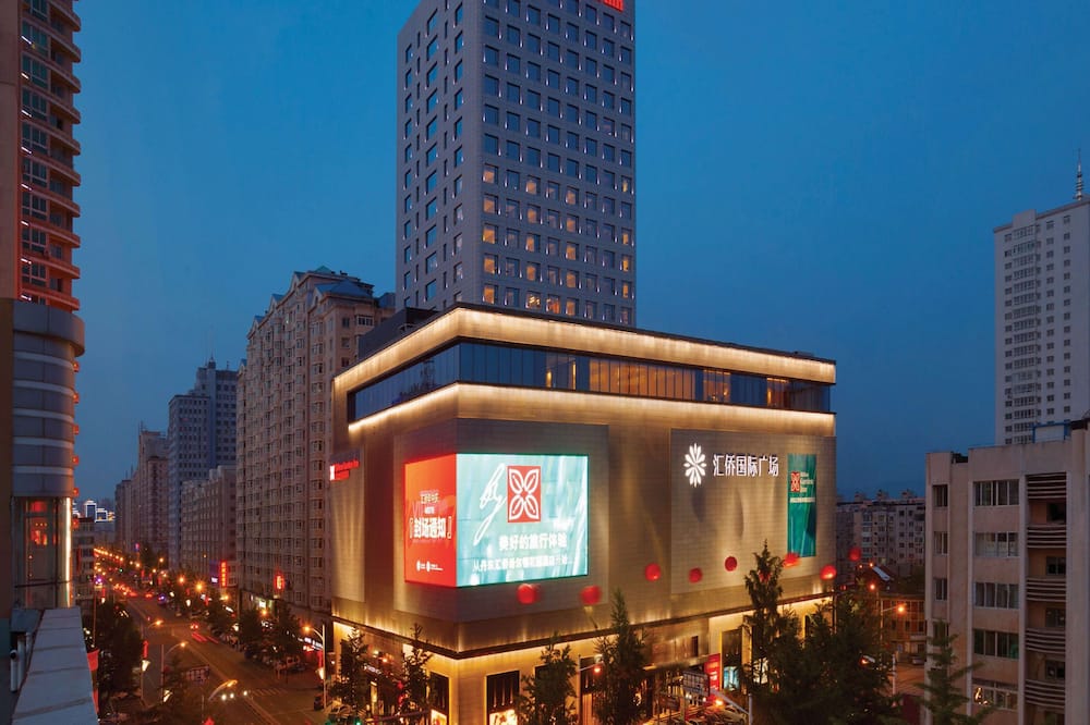 ヒルトン ガーデン イン ダンドン 写真