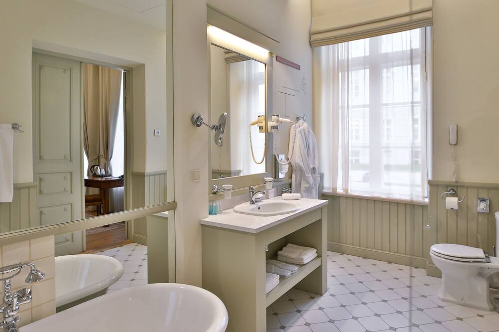 アントニウス ホテル 写真