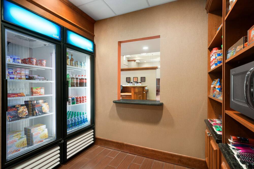 ハンプトン イン & スイーツ ウィリアムズバーグ セントラル 写真