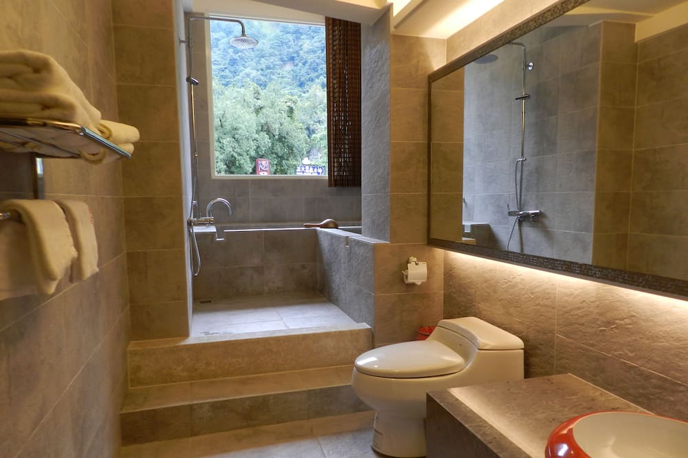 ミンガオ スプリング ホテル 写真