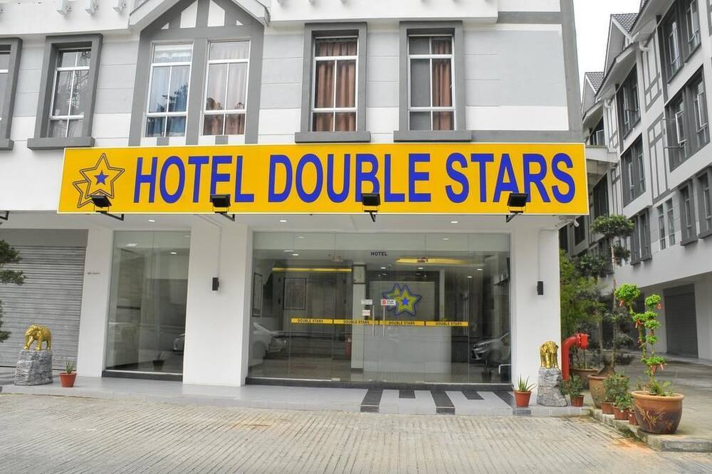 ホテル ダブル スター ブリンチャン 写真