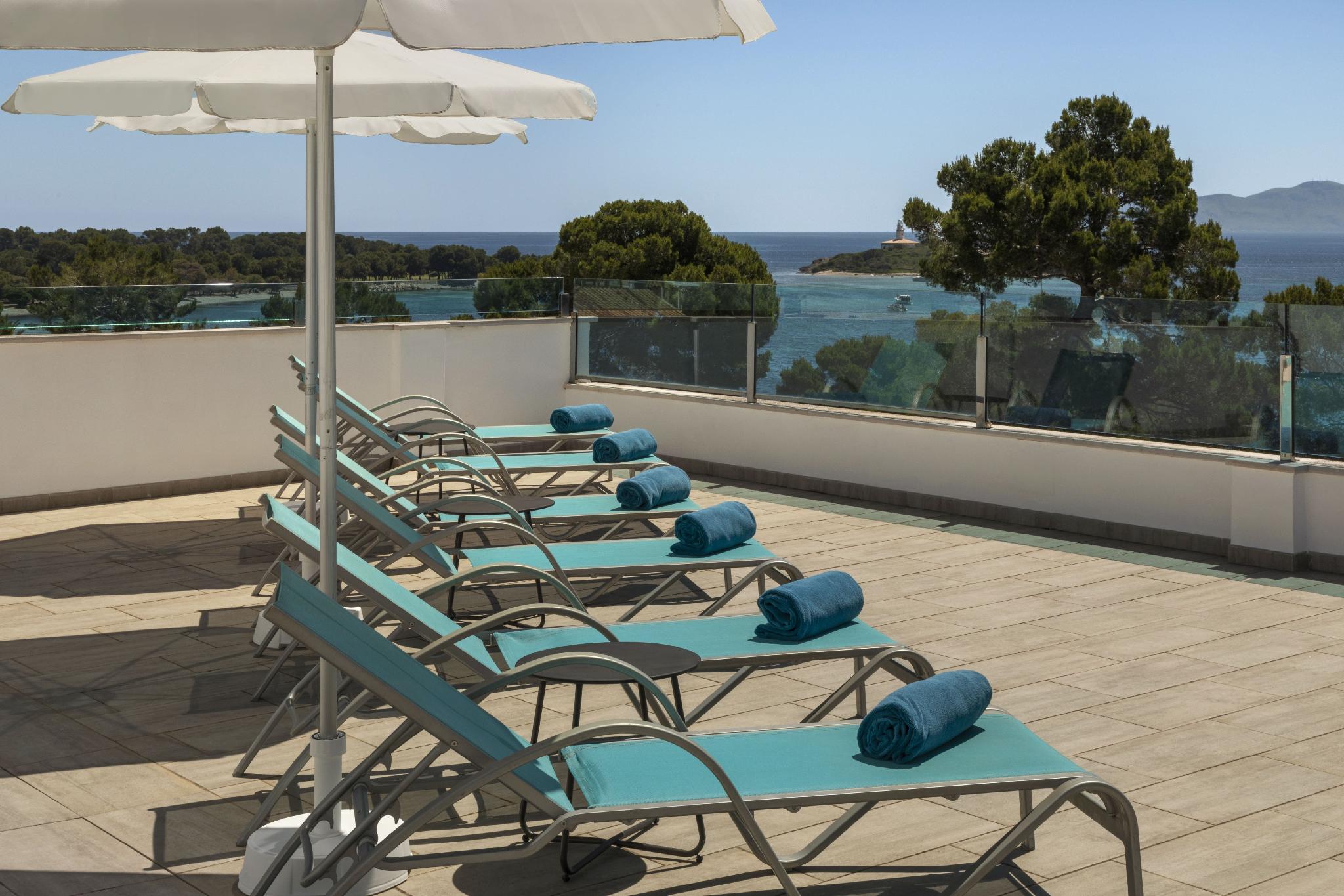 Alcanada Golf Hotel 写真