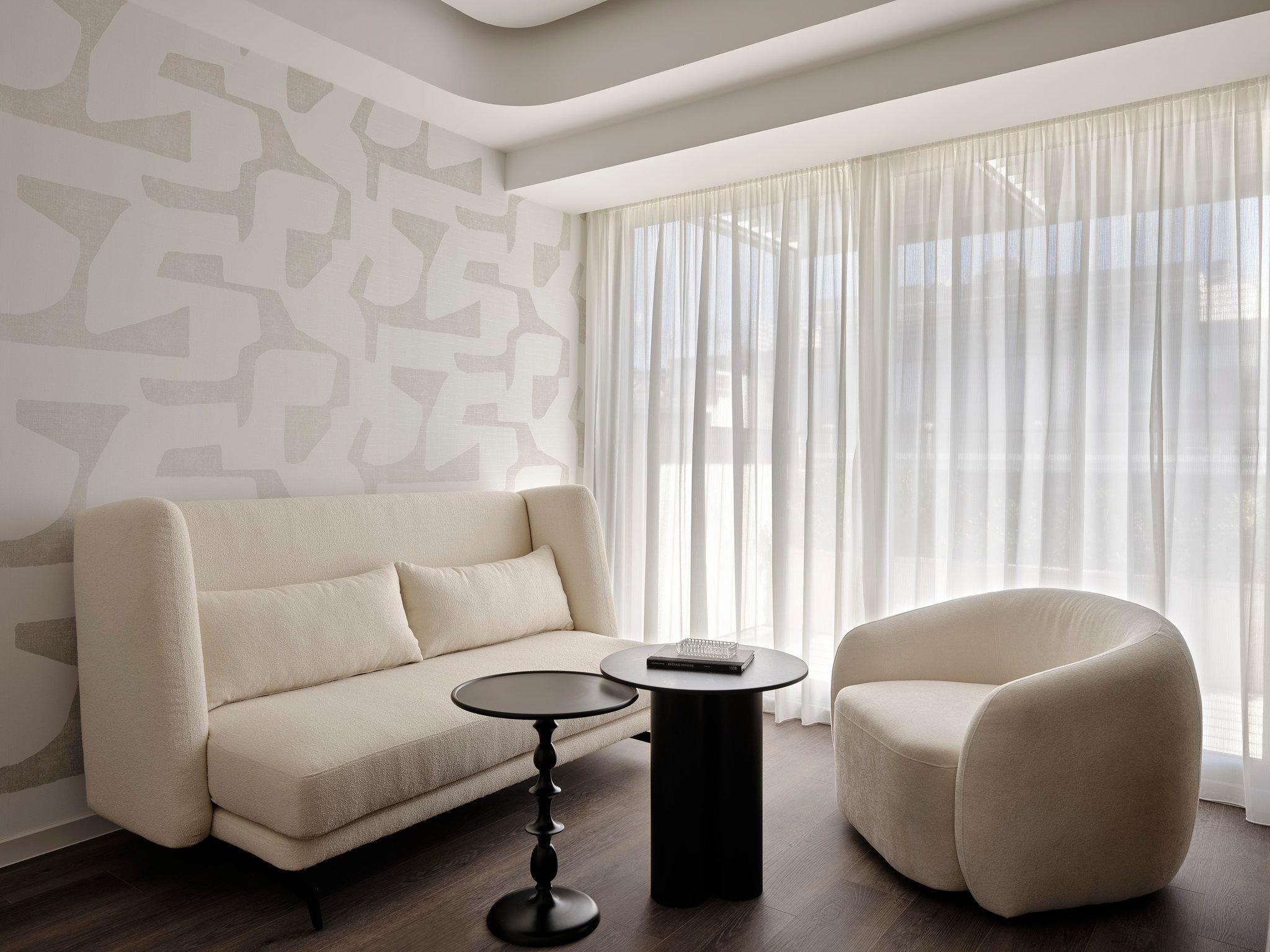 エレクトラ リズム アテネ 写真